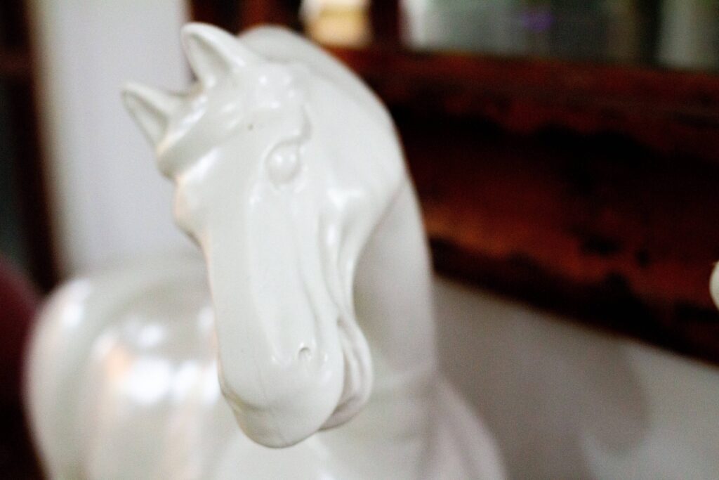 ceramic chinese horse head 